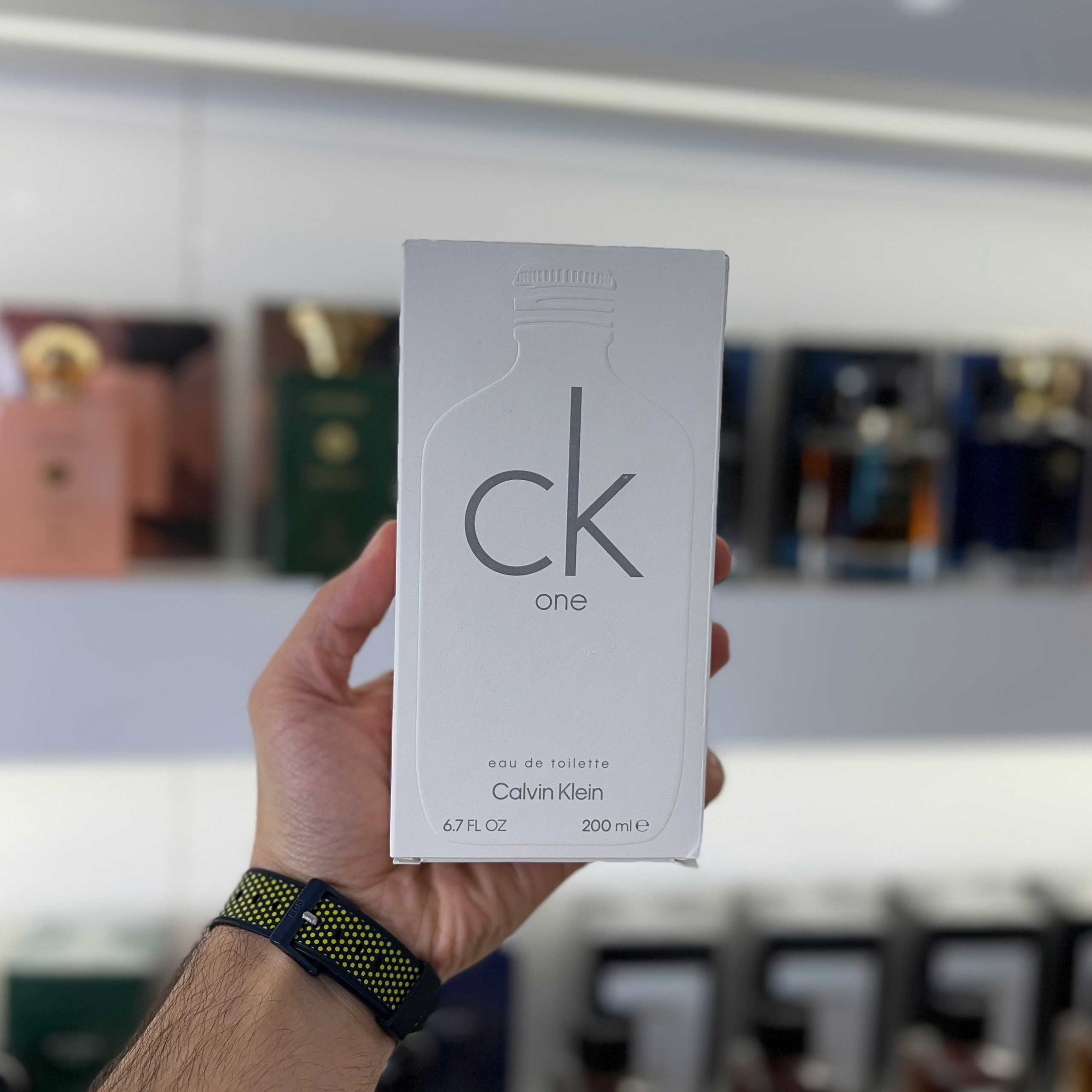 Calvin-Klein-CK-One عطر سیکی وان ۲۰۰ میل (Calvin Klein CK One) - تصویر 1