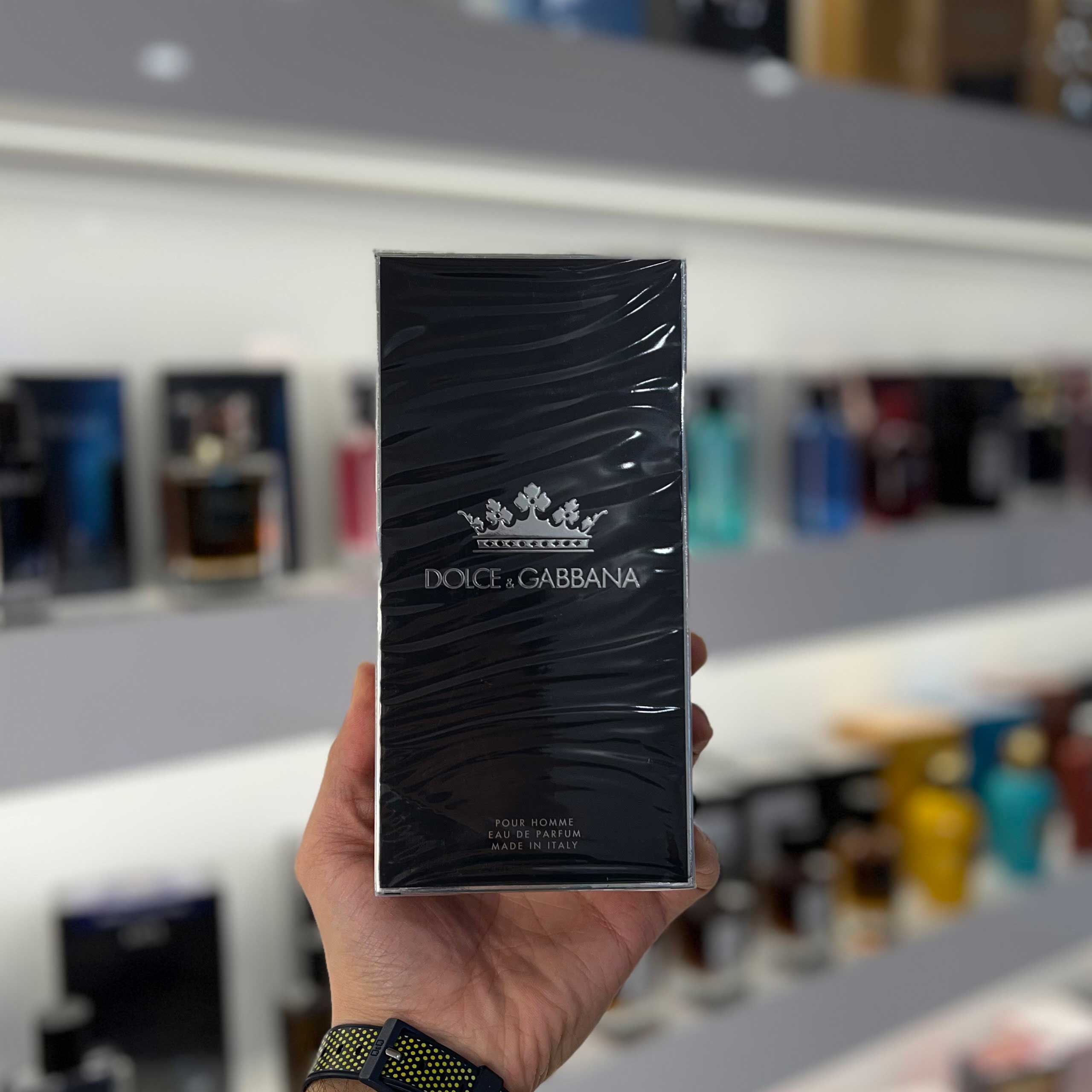 Dolce-&-Gabbana-K-by-Dolce-&-Gabbana-Parfum عطر دولچه گابانا کینگ پرفیوم ۲۰۰ میل (Dolce & Gabbana K by Dolce & Gabbana Parfum) - تصویر 1