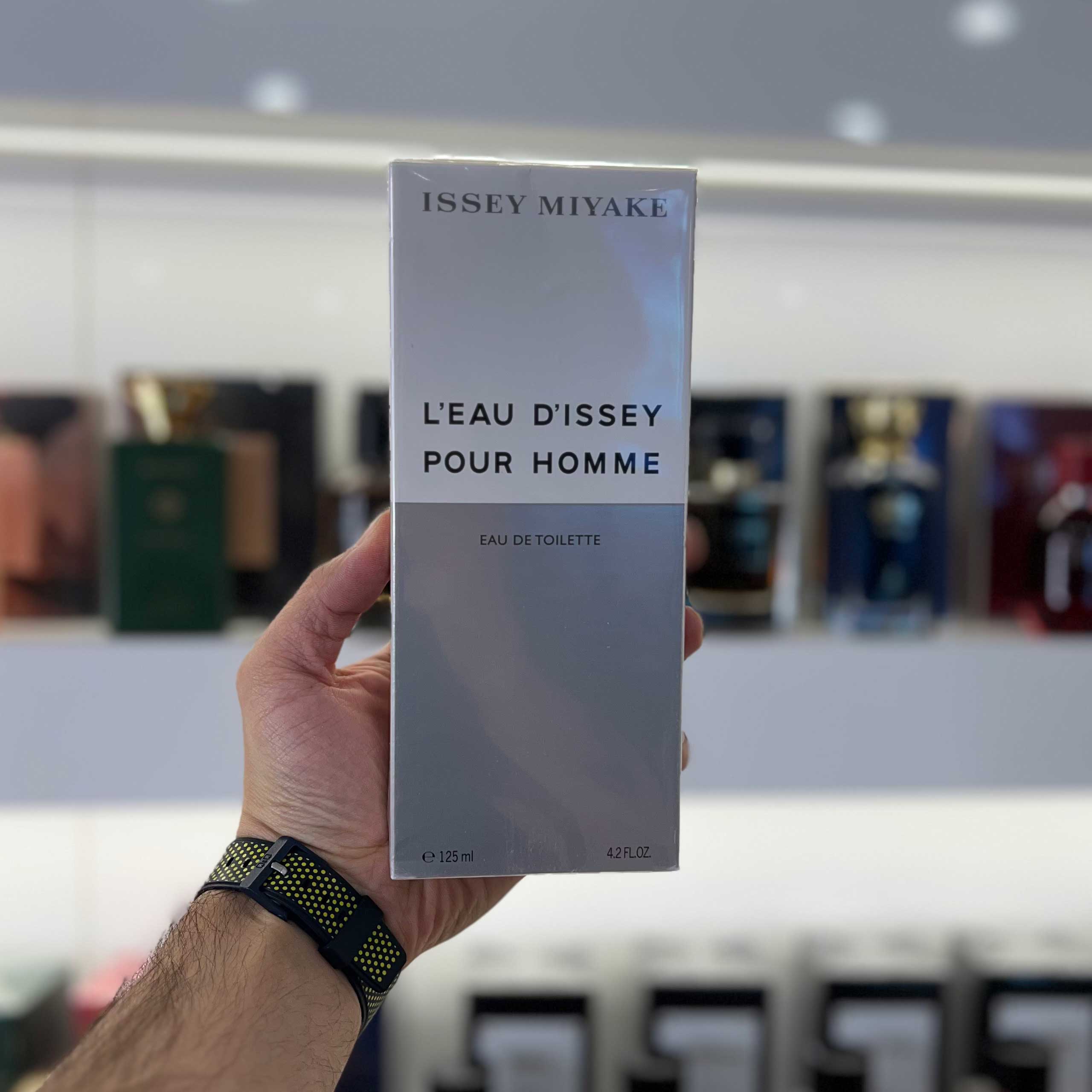 Issey-Miyake-L’Eau-d’Issey-Pour-Homme عطر ایسی میاکه لئو دیسی پور هوم (Issey Miyake L’Eau d’Issey Pour Homme) - تصویر 1