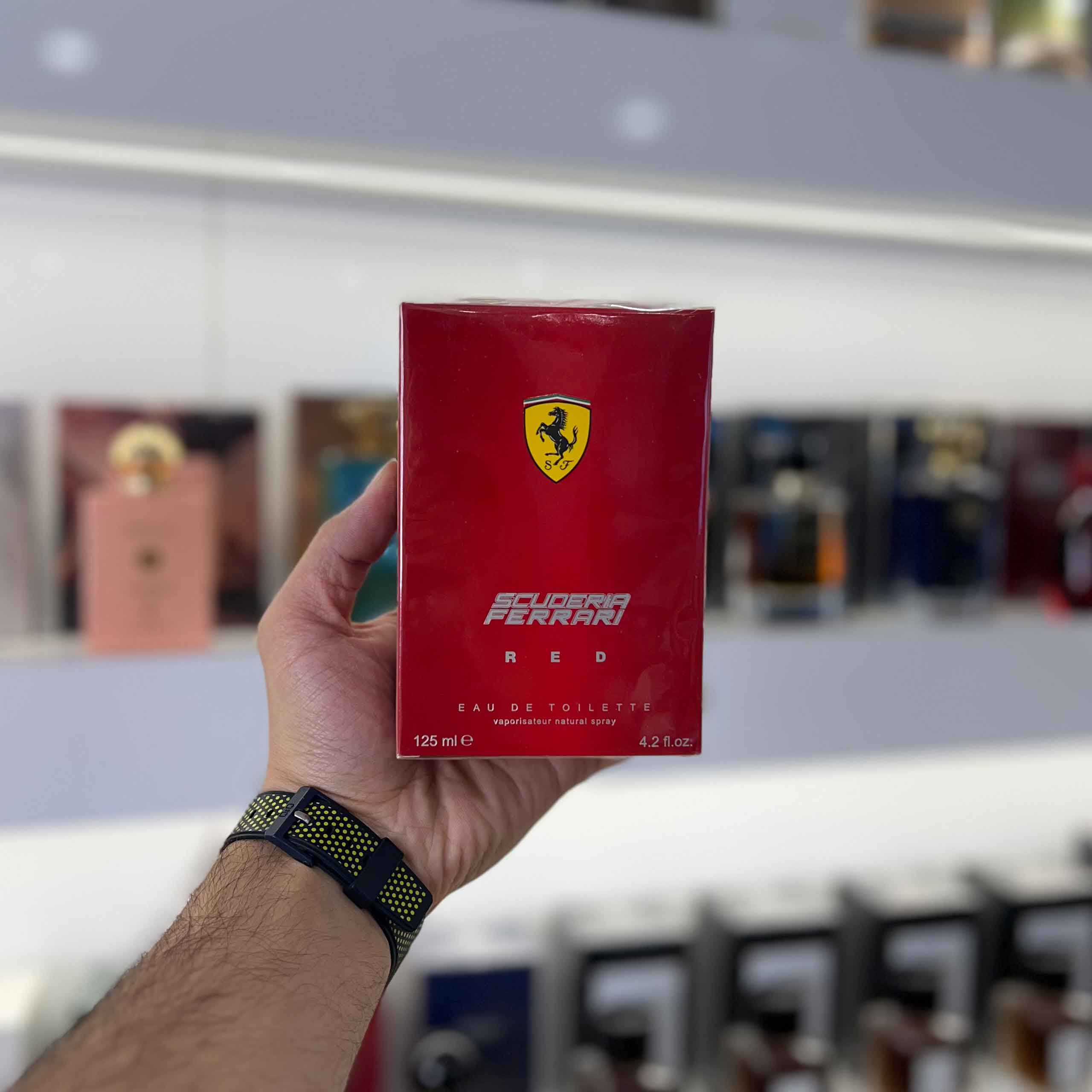 Ferrari-Scudderia-Red عطر فراری اسکودریا رد (Ferrari Scudderia Red) - تصویر 1
