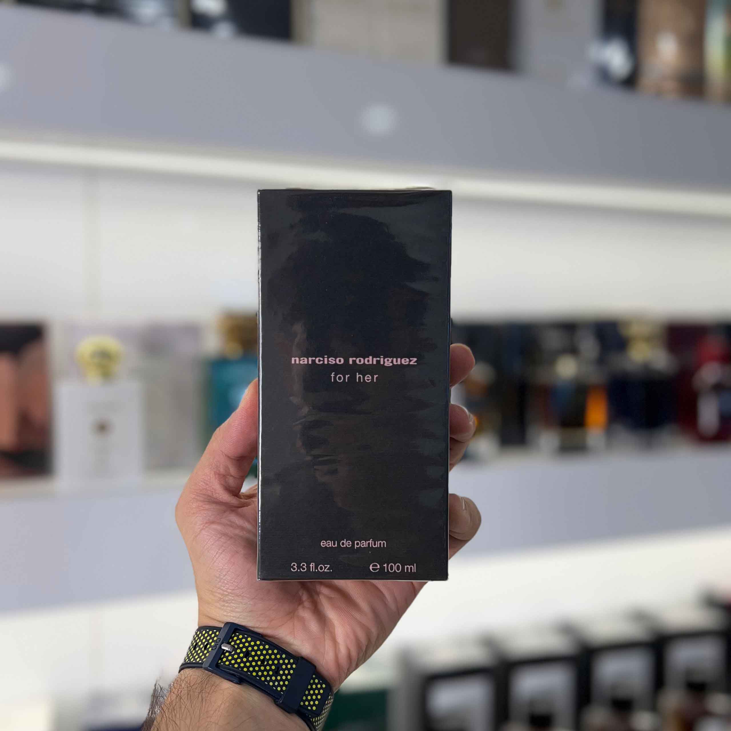 Narciso-Rodriguez-For-Her-Eau-de-Parfum عطر نارسیسو رودریگز فور هر ادو پرفیوم (شیشه صورتی) (Narciso Rodriguez For Her Eau de Parfum) - تصویر 1